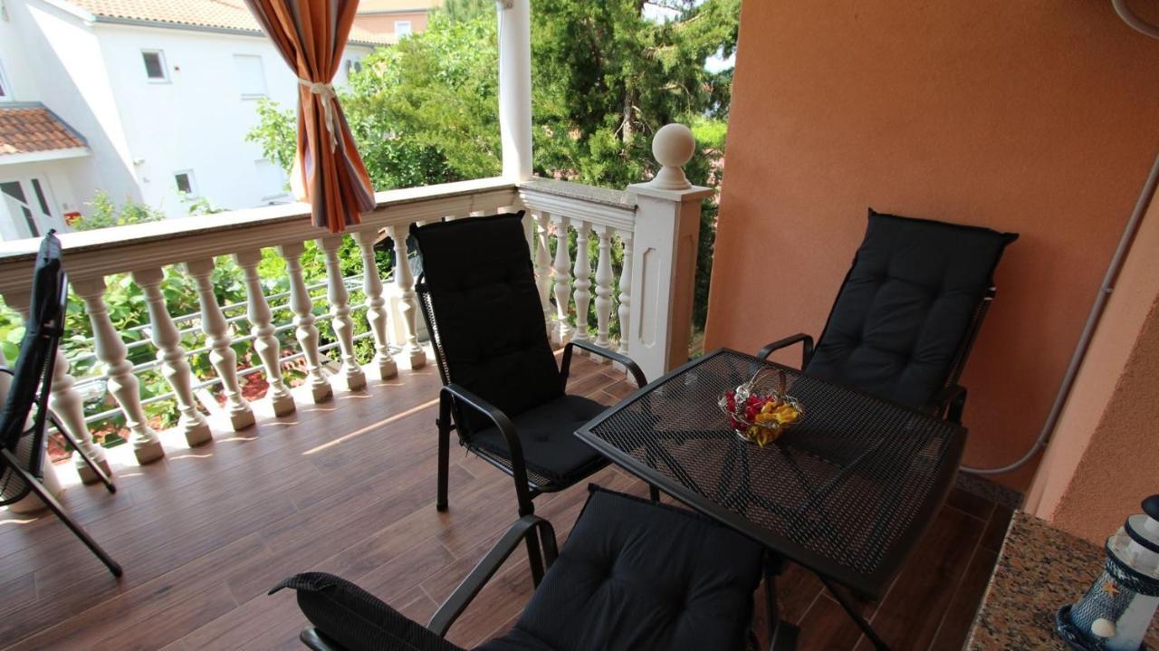Apartment Kreslin Vantacići Exterior foto
