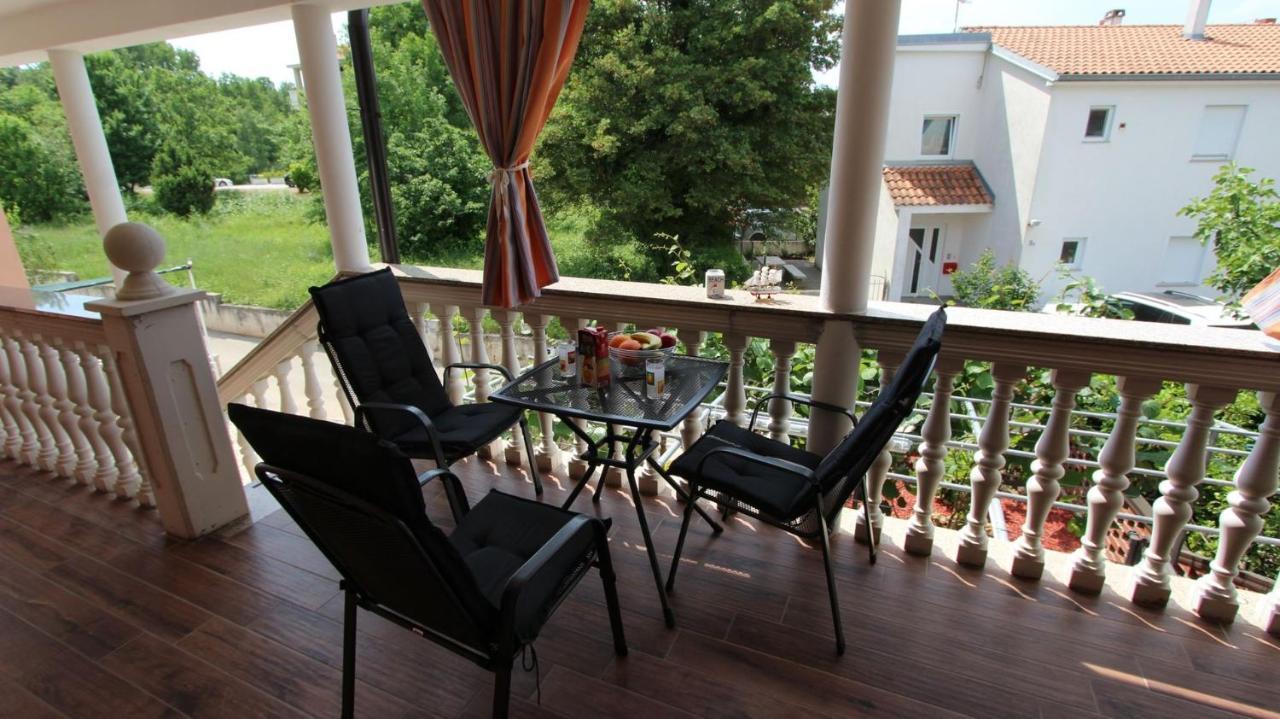 Apartment Kreslin Vantacići Exterior foto